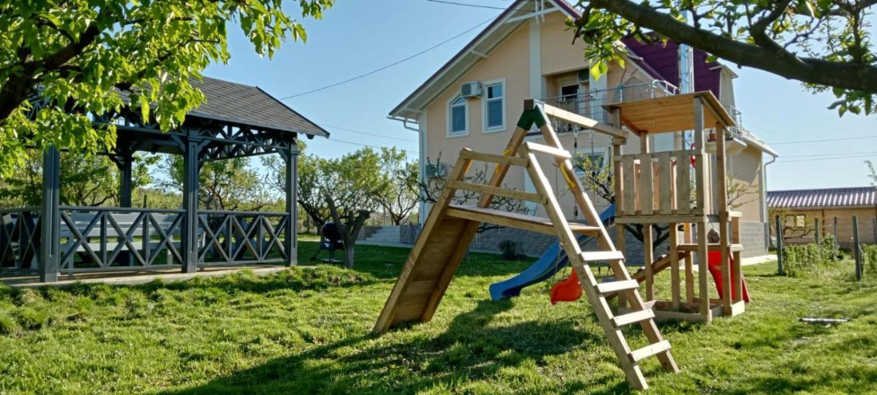 Conacul Mierii Βίλα Straseni Εξωτερικό φωτογραφία